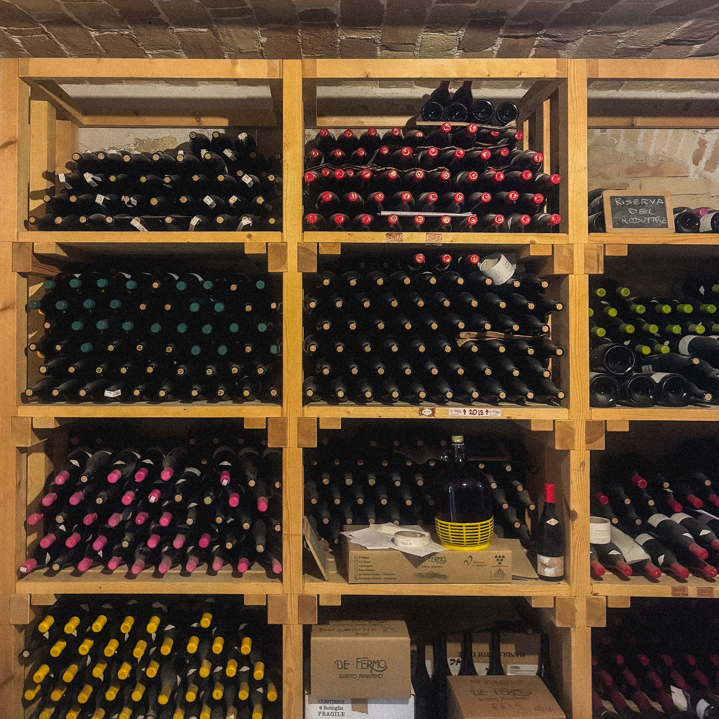 【Regaloソムリエ坂口が選ぶ】自然派ワインにハマるきっかけの造り手「デ・フェルモ」ワインセット【白ロゼ赤白ロゼ赤6種6本】