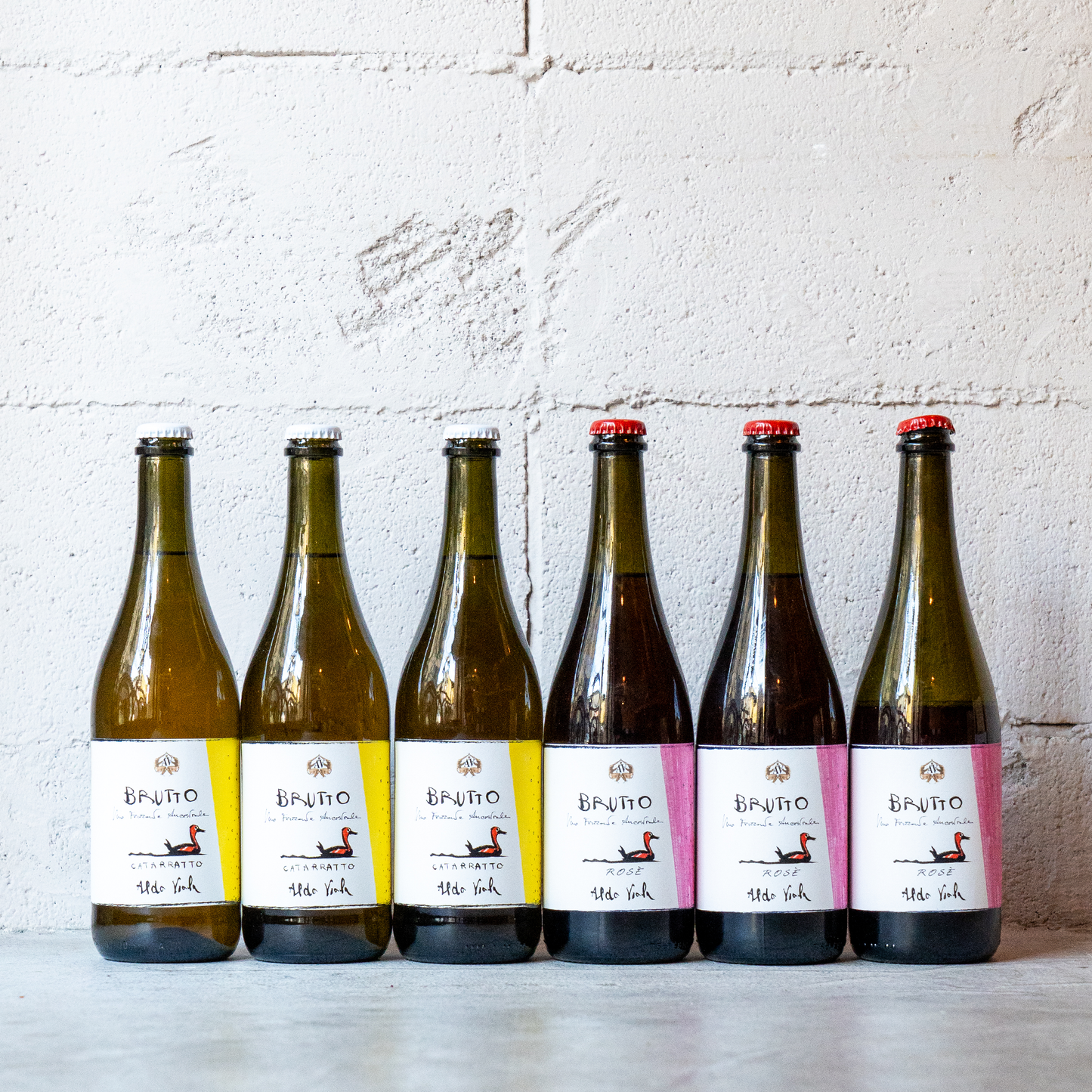 【特別価格】圧倒的な熱量をワインに宿す、シチリア自然派の鬼才「アルド・ヴィオラ」を味わうワインセット【泡2種6本】