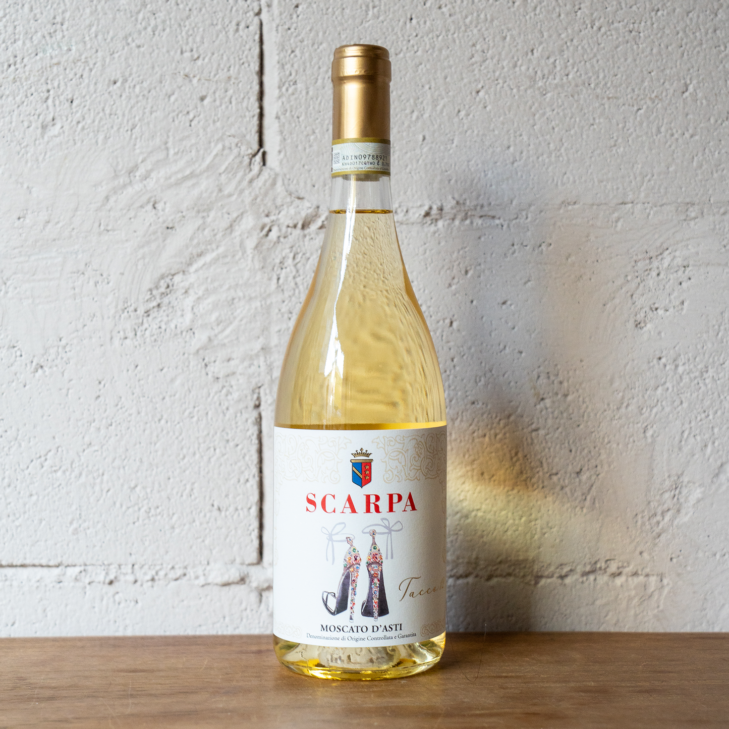 【トラディショナル】小倉が愛してやまないシチリアのお菓子屋「フィアスコナーロ」のパネットーネ500gと甘口ワインのセット【パネットーネ+ワイン2種2本】