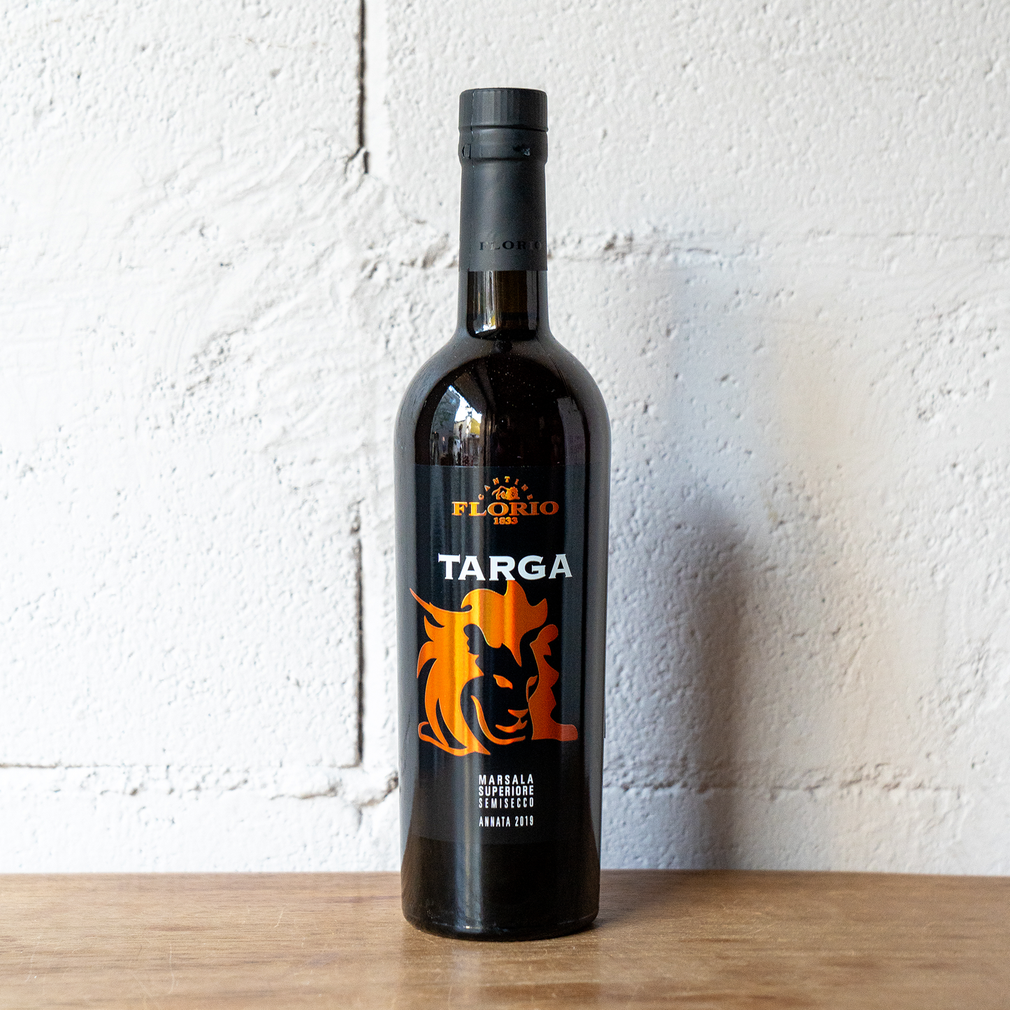 【アルグーミ&サフラン】小倉が愛してやまないシチリアのお菓子屋「フィアスコナーロ」のパネットーネ500gと甘口ワインのセット【パネットーネ+ワイン2種2本】