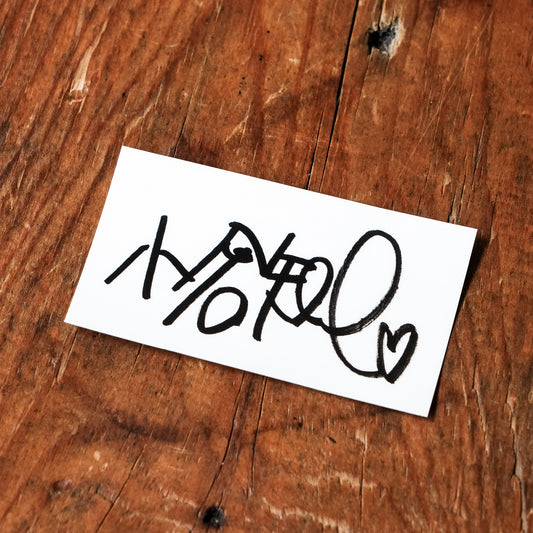 Regaloシェフ小倉 手書き文字ステッカー「小倉知巳（直筆サイン）」